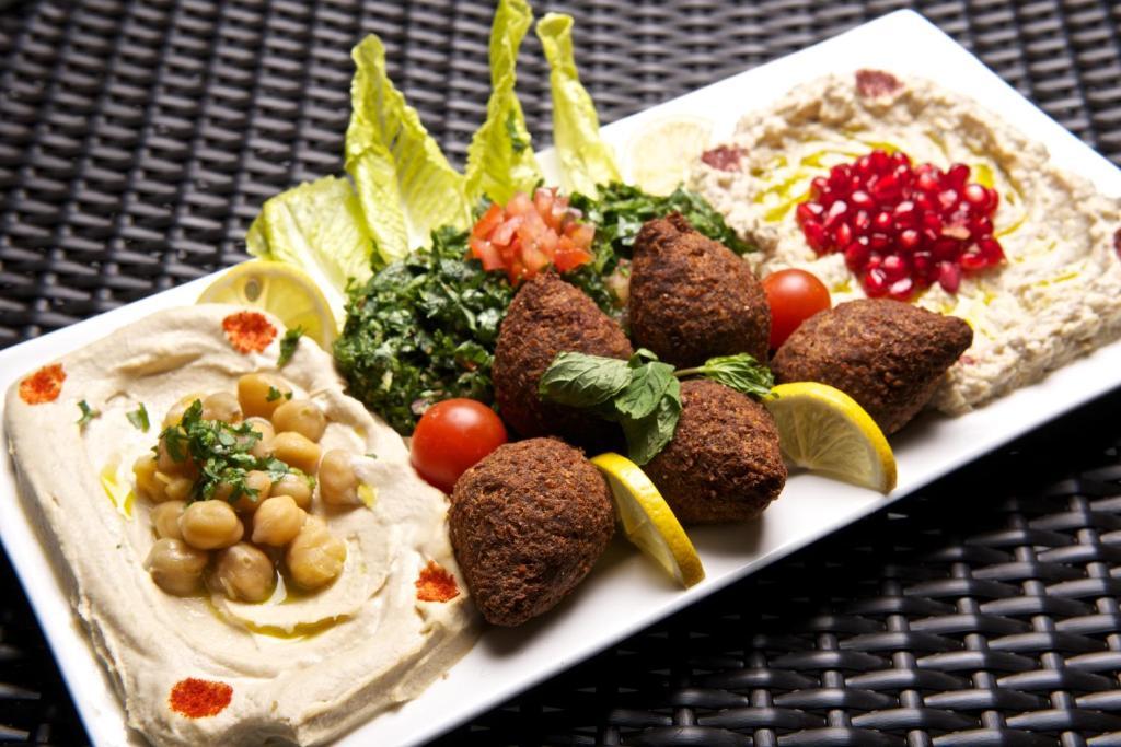 فندق الرويال ريفييرا الدوحة المظهر الخارجي الصورة
